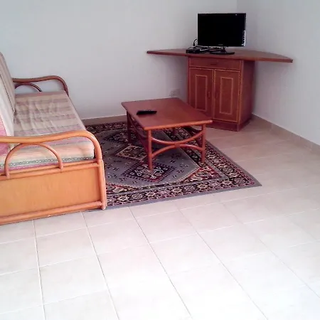 Welcoming In 60 M² With Shared Pool Appartement *