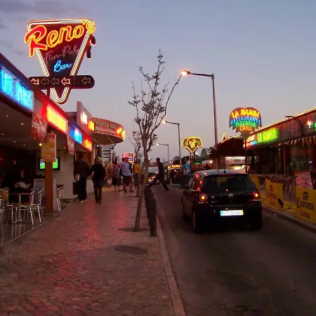 アパート Welcoming In 60 M² With Shared Pool
