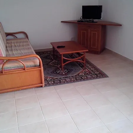 Appartement Welcoming In 60 M² With Shared Pool