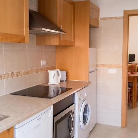 Welcoming In 60 M² With Shared Pool Albufeira