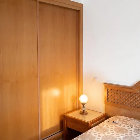 Welcoming In 60 M² With Shared Pool Lejlighed Albufeira