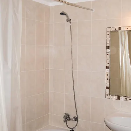 Welcoming In 60 M² With Shared Pool Lejlighed Albufeira