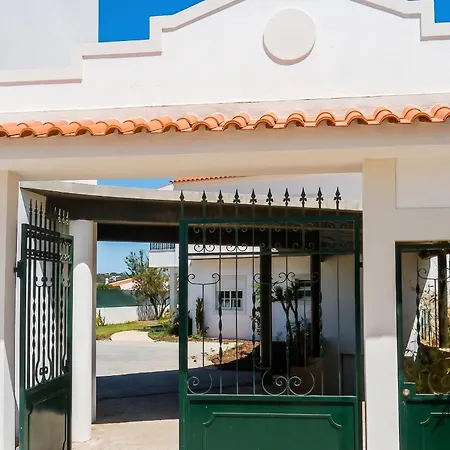 Διαμέρισμα Welcoming In 60 M² With Shared Pool